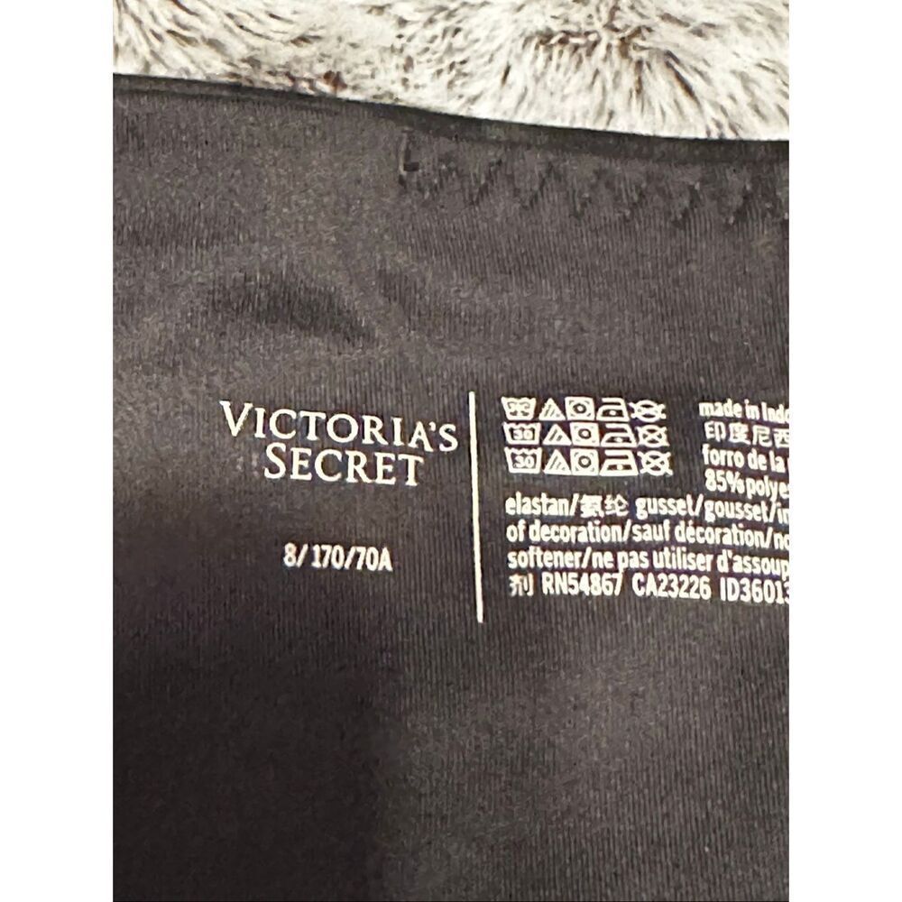 NWOT Women’s Victoria's Secret Leopard Print Leggings with side pockets and hidd - Picture 4 of 8